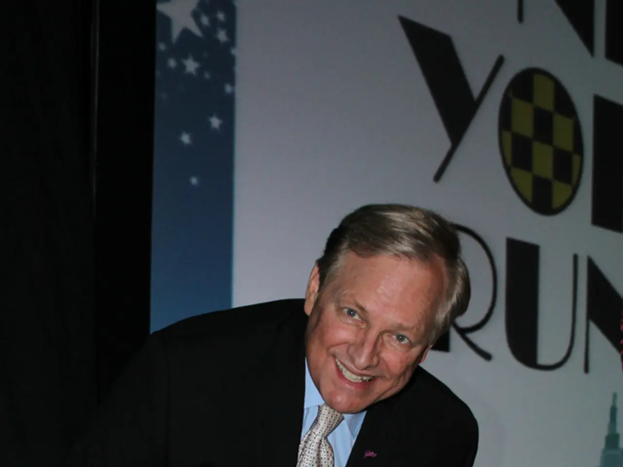 Recognizing Bipolar Disorder: Symptoms to Watch For and When to Seek Professional Help