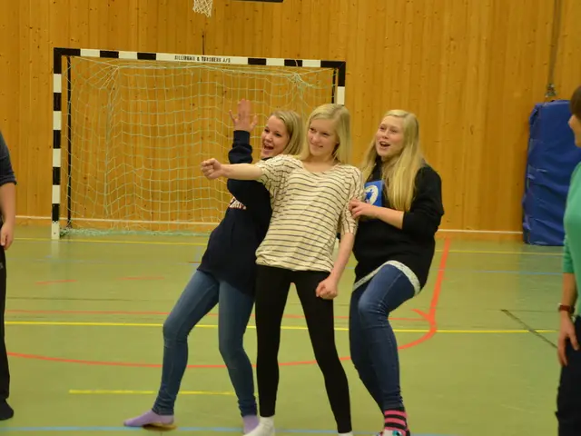 Encouraging Achievable Objectives for Boosting Motivation in Young Adult Population