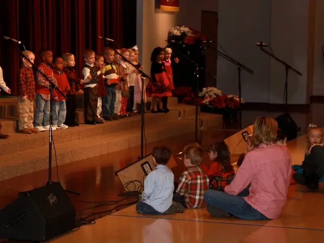 Expedition through the Middle Ages: minors guided by their noses