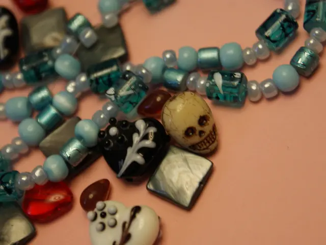 Jadeite Valuations, Pricing Details, and Jewelry Insights