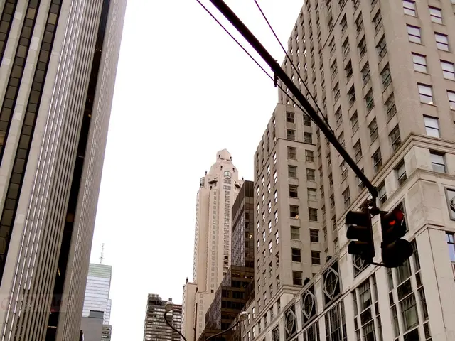 Global Network Infrastructure Development: Assessing the Role of 5G Technologies in International...