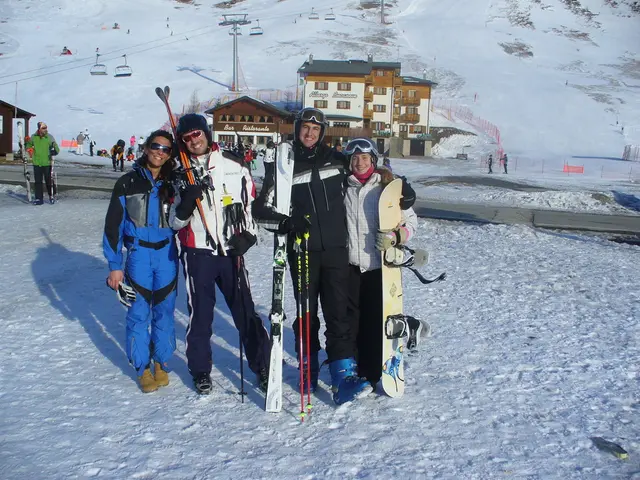 Sean Sullivan, identified individual