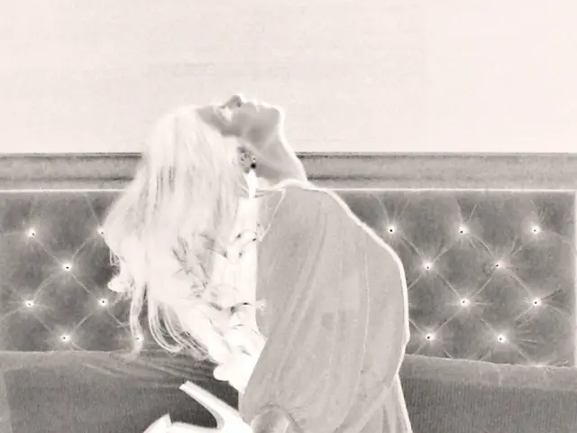 Overidentification with Pessimistic Individuals: Identifying and Managing Their Impact