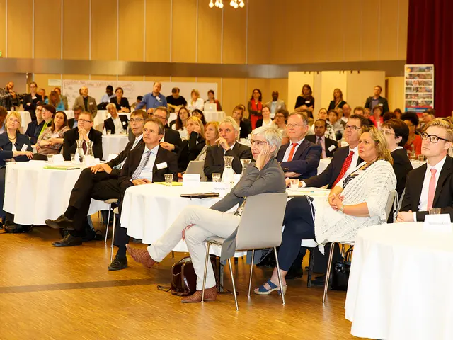 Unveiling Digital Forums for Swapping Advice and Skills Enhancement