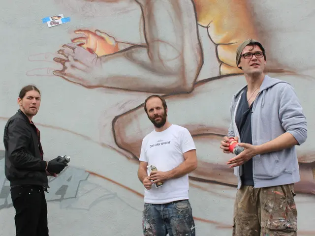 High school in Florida witnesses mass hospitalization of students and staff due to pepper spray...